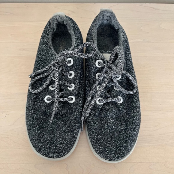 allbirds Women’s Wool Runners in Natural Grey - Picture 5 of 11